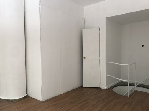 Diri 18 Y Barrios Amorin - Torre El Gaucho - 2 Plantas