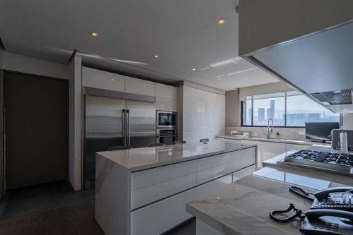 Venta Lujoso Departamento Con Terraza En Vidalta Secretaria