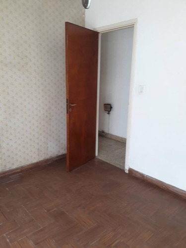 Casa En Venta - 3 Dormitorios 2 Baños 4 Cocheras - 600mts2 - Mechongue