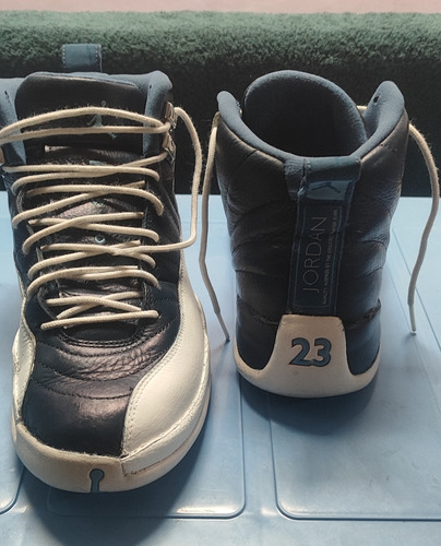 Jordan Retro 12 Obsidian (Usado)