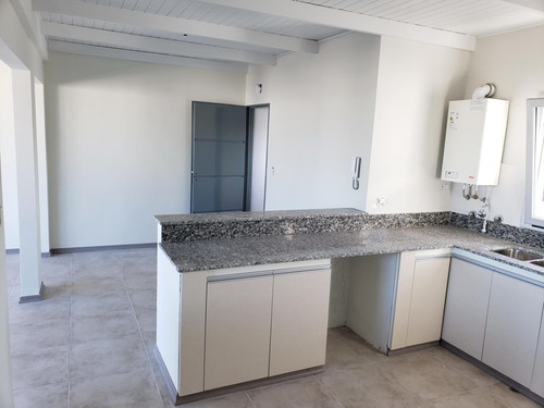 Imagen 7 de 11 de Departamento En Venta En Quilmes