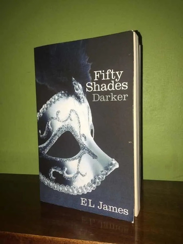 Libro, Fifty Shades Darker/50 Sombras Más Oscuras En Inglés.