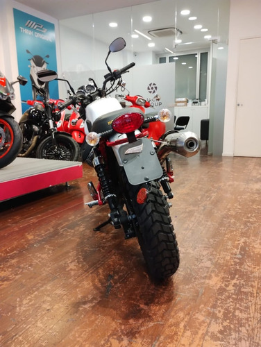 Imagen 5 de 15 de Moto Guzzi Stornello V7