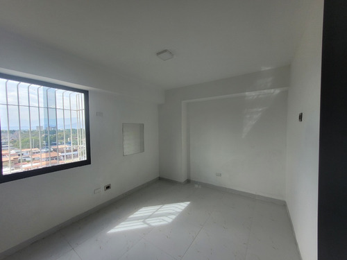 Imagen 9 de 14 de Moderno Apartamento En Centro De Maracay, Av, Bermudez 04243368365