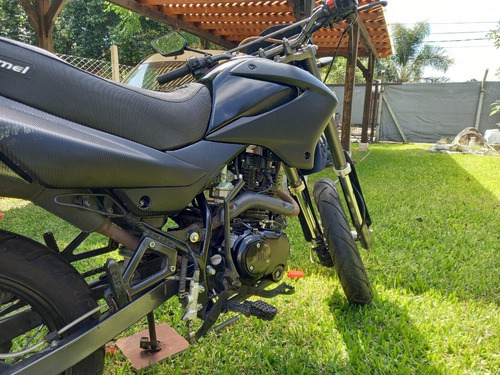 Motomel Motard 200