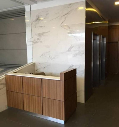 Imagen 6 de 22 de Edificio A Estrenar De Oficinas En Block
