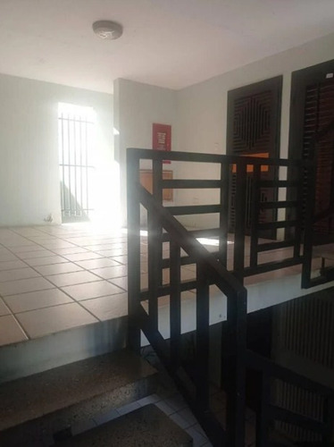 Imagen 2 de 12 de Nelida Lugo Vende Apartamento En San Diego Los Andes Foa-2099