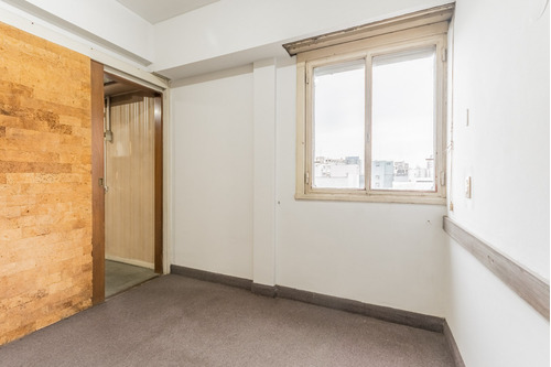 Imagen 28 de 30 de Venta Departamento Muy Luminoso De 4 Ambientes Con Dependencia En Balvanera