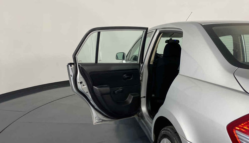 Imagen 15 de 15 de 47126 - Nissan Tiida 2018 Con Garantía At