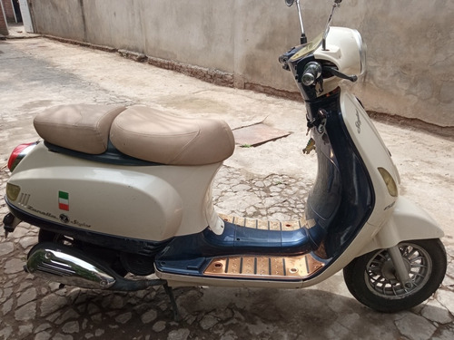 Imagen 3 de 8 de Zanella Styler 150 Cruiser