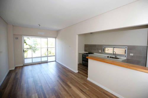 Departamento En Alquiler Bernal