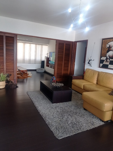 Best House Vende Espectacular Apartamento En Los Naranjos Del Cafetal