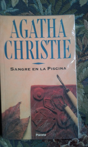 Agatha Christie Sangre En La Piscina