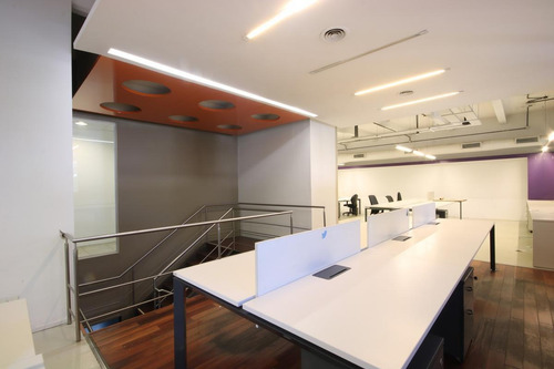Imagen 6 de 12 de Edificio De Oficinas Plug And Play And Play