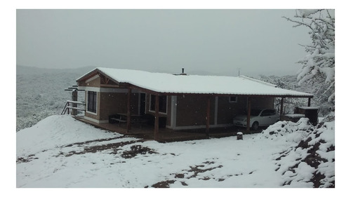 Imagen 3 de 30 de Casa A La Vera Del Rio En Las Sierras