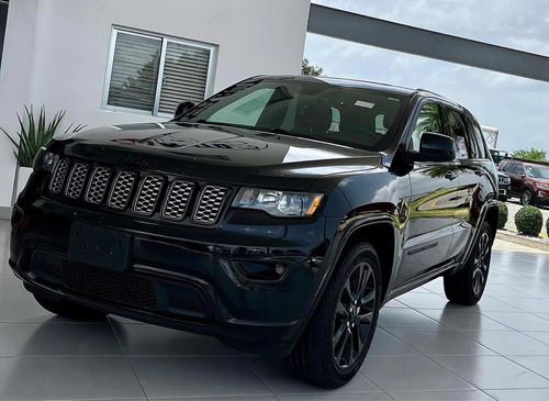 Imagen 2 de 6 de Jeep Grand Cherokee Latitude 4x4