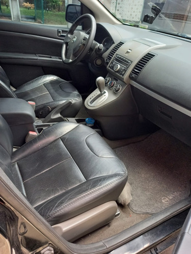 Imagem 4 de 9 de Nissan Sentra