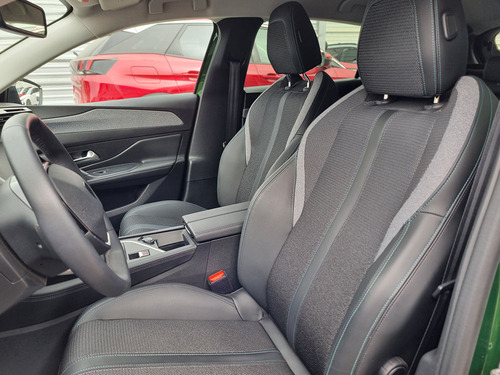 Peugeot 308 Allure Puretech 130 2024