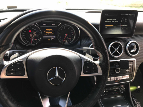 Imagen 8 de 10 de Mercedes-benz Clase A 2017 2.0 A250 At Sport 218cv