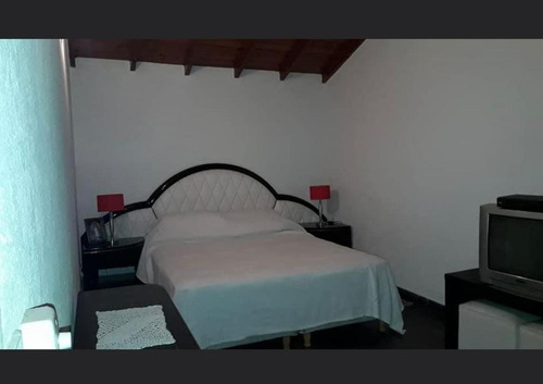 Imagen 8 de 20 de Casa De 3 Ambientes Con Parque En Santa Clara Del Mar