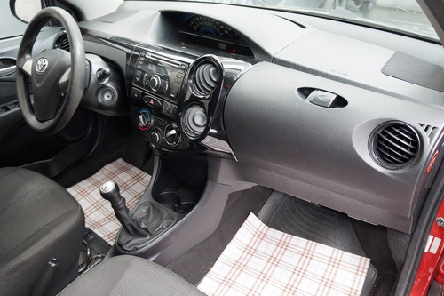 Imagem 18 de 21 de Toyota Etios Hatch X 1.3 Flex, Completo Com Laudo Aprovado