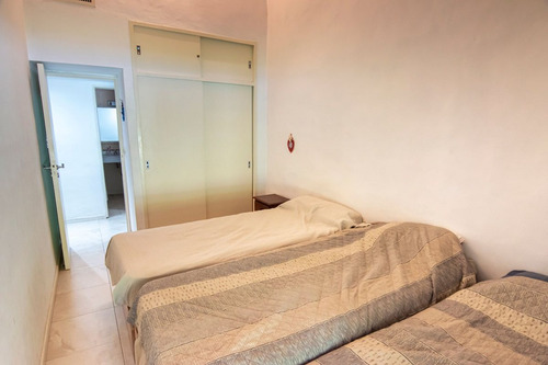 Casa En Venta 5 Amb + Dep En Los Cardales C Club
