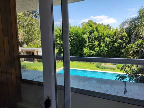 Imagen 10 de 14 de Casa En Venta En Villa Udaondo