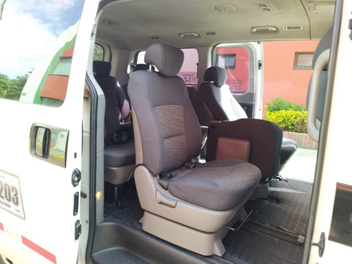 Hyundai H1 Starex 2 H1 Mt 2500 Cc