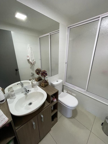 En Venta Departamento Edificio Muy Centrico A Pasos Parque