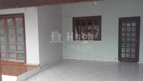 Imagem 3 de 14 de Casa À Venda No Bairro Águas Claras - Brusque/sc - 1975
