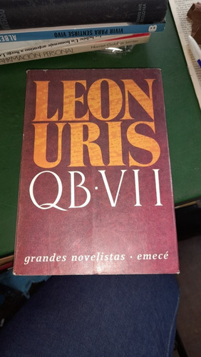 Qb 7 León Uris Emece E8