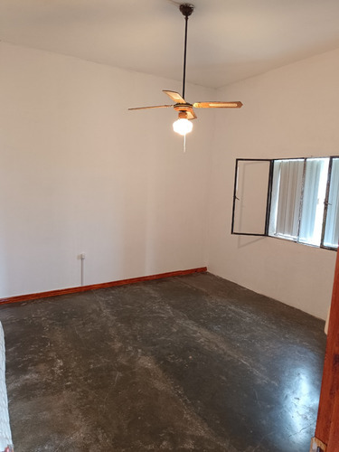Se Vende Muy Linda Casa De Dos Dormitorios, Santa Rosa, Canelones.