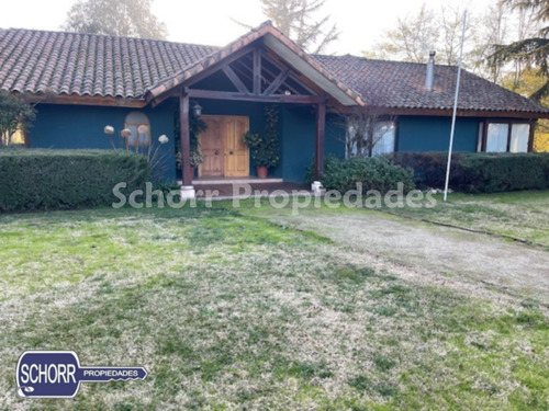 Casa En Camino A Coín En Venta, Talca