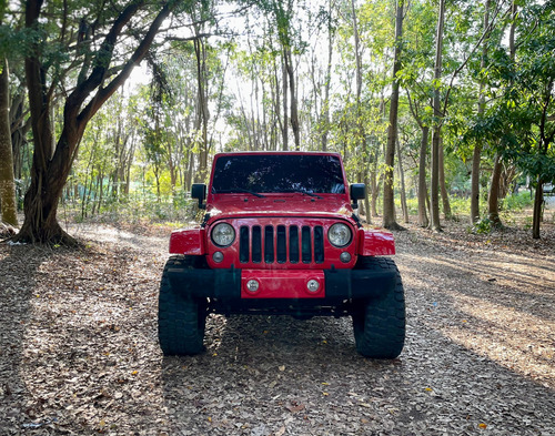Jeep Wrangler Unlimited Sahara 2016