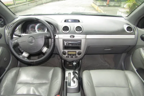 Chevrolet Optra 1.8 Limited Automática