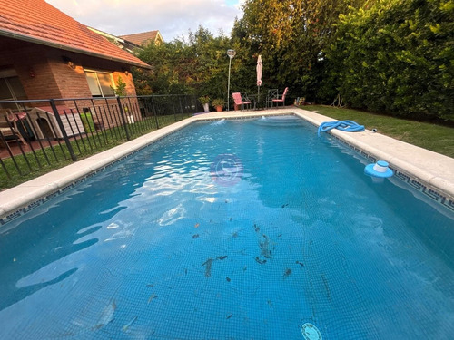 Casa En Alquiler En Acacias Blancas, Maquinista F. Savio, Escobar
