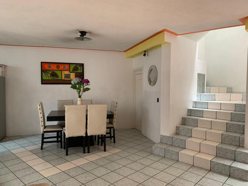 Casa En Venta En Co. La Pradera, Irapuato, Gto.