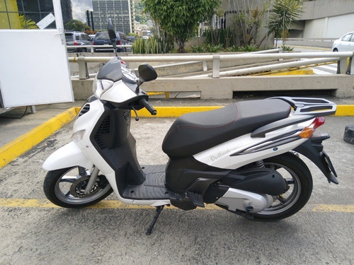 Imagen 4 de 14 de Empire Keeway Outlook