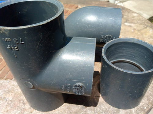 Imagen 3 de 3 de Materiales De Pvc