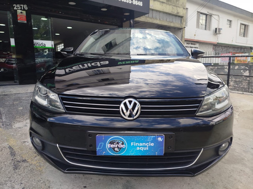 Volkswagen Jetta 2.0 TSI HIGHLINE 200CV GASOLINA 4P TIPTRONIC