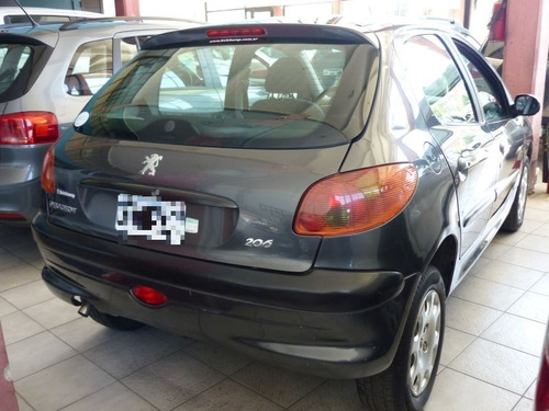 Peugeot 206 1.4 Confort 75cv 2012