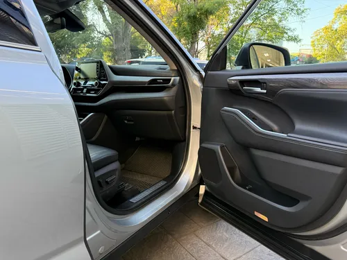 Toyota Highlander 3.5 Limited At