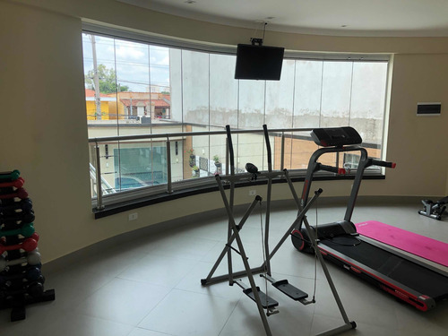 Imagem 13 de 14 de Sobrado Com Piscina, Sauna, Academia, Solarium Impecável!