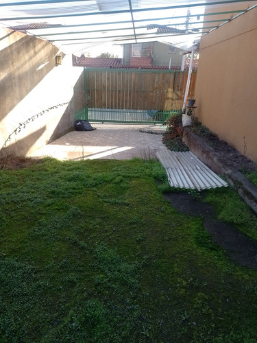 Hermosa Casa Esquina, De Dos Pisos, Excelente Barrio