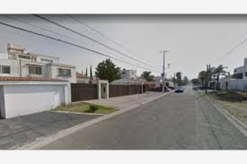 Imagen 7 de 13 de #009-24 Venta De Casa En Remate Bancario En Av Santa Catarina En Juriquilla Queretaro,cesión De Derechos Directo Con La Institución Bancaria, Excelente Oportunidad