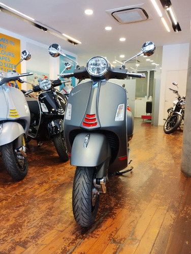 Imagen 2 de 15 de Vespa Gts 300 Super 300 Sport Entrega Inmediata!!!!