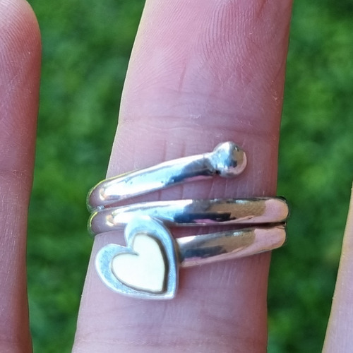 Imagen 4 de 7 de Anillo Plata Y Oro Con Corazon En La Punta