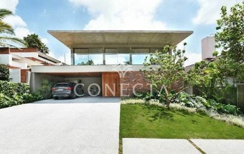 Imagem 1 de 29 de Alphaville 01 | Casa Alto Padrão | Estilo Moderno E Contemporâneo | 4 Suítes | Sauna | Piscina - Cnc1261