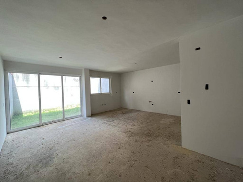 Imagen 5 de 13 de Hilmar Rios C151553 Vende Townhouse En Valles De Camoruco Tlf 0414-432-69-46 @hilmaririos.remax.al