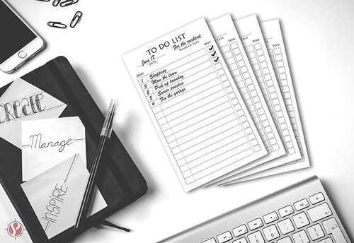 Tarjetas De Notas De Índice Vertical De Lista De Tarea...